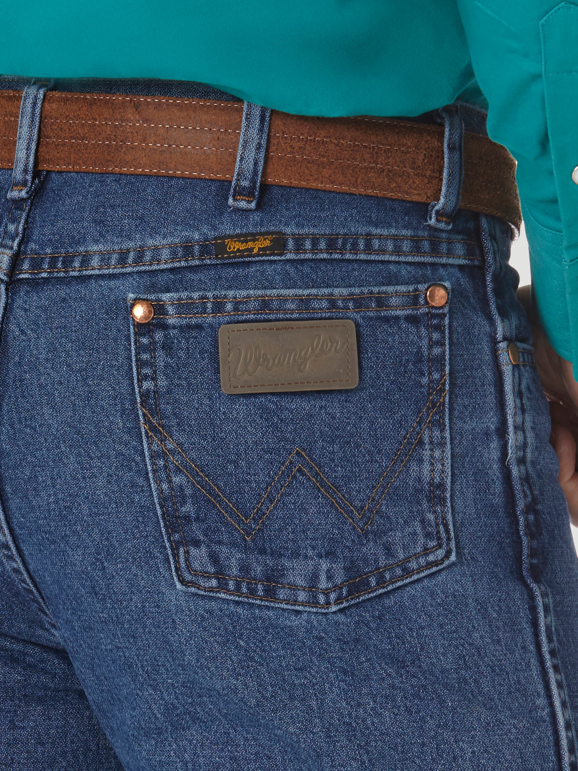 Men Wrangler Slim Stonewashed Jean 0936GBK - Image 4