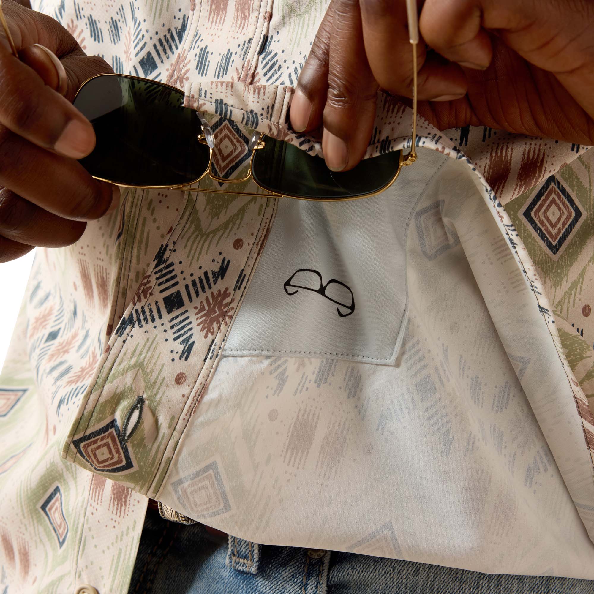 Men Ariat Shirt Printed Venttek Outbound 10071049 - Image 5