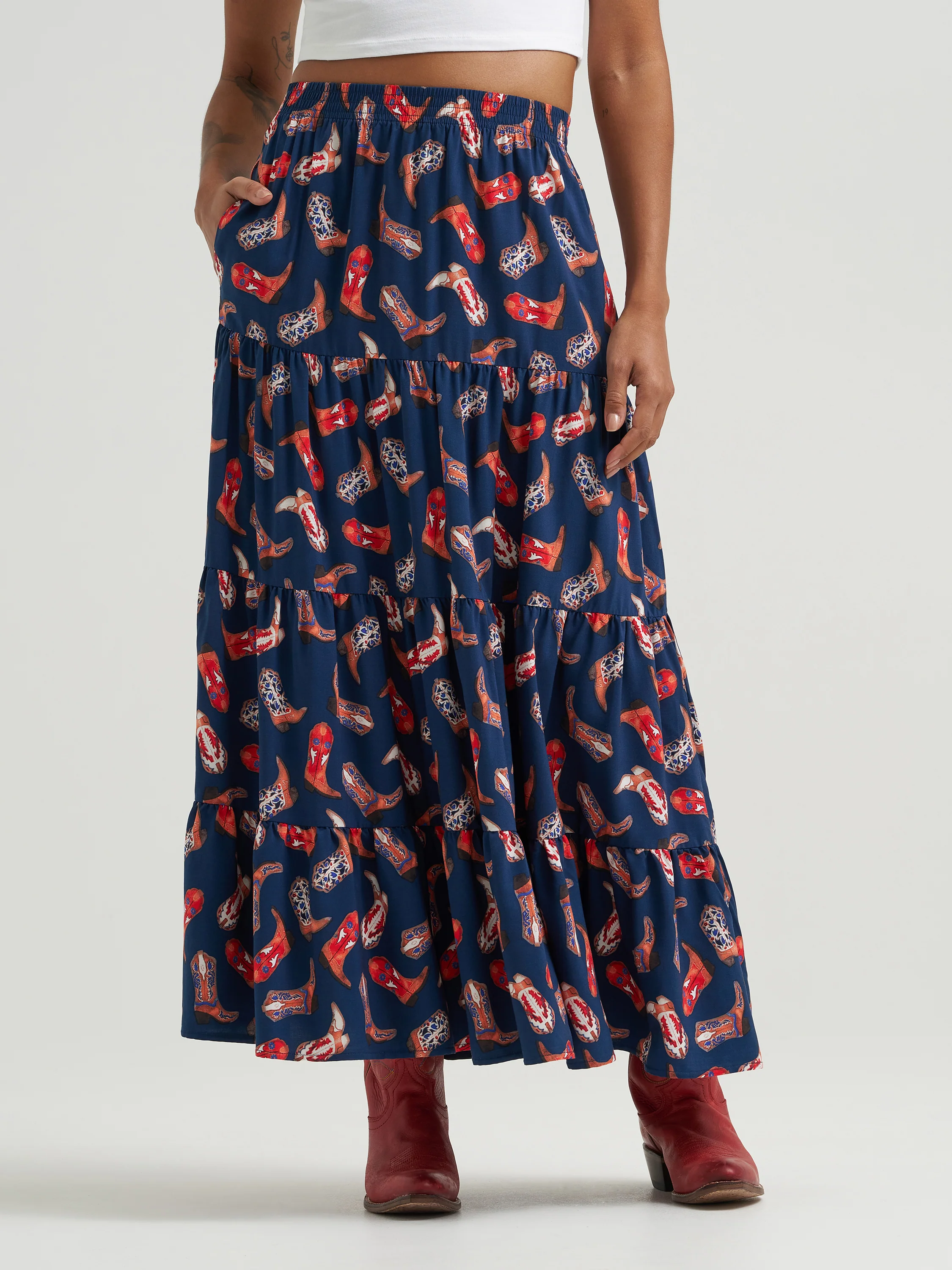 Women Wrangler Tiered Maxi Skirt 112379491 - Image 3